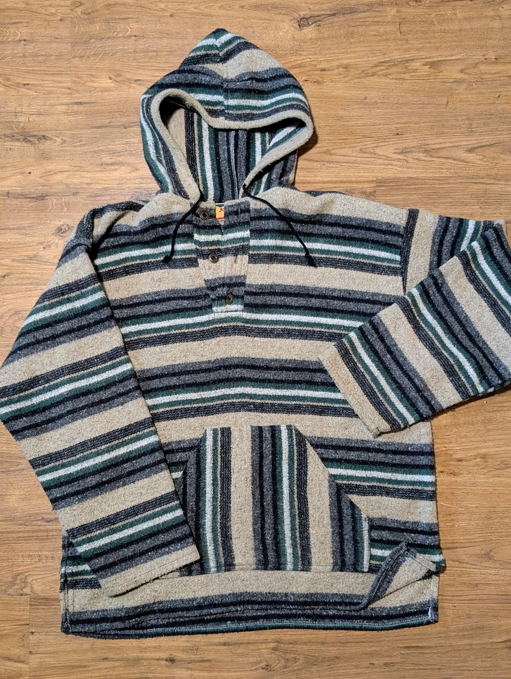 Mexican Baja Blanket Hoodie Southern Exposure Cotton Poly Acrylic Blend Button